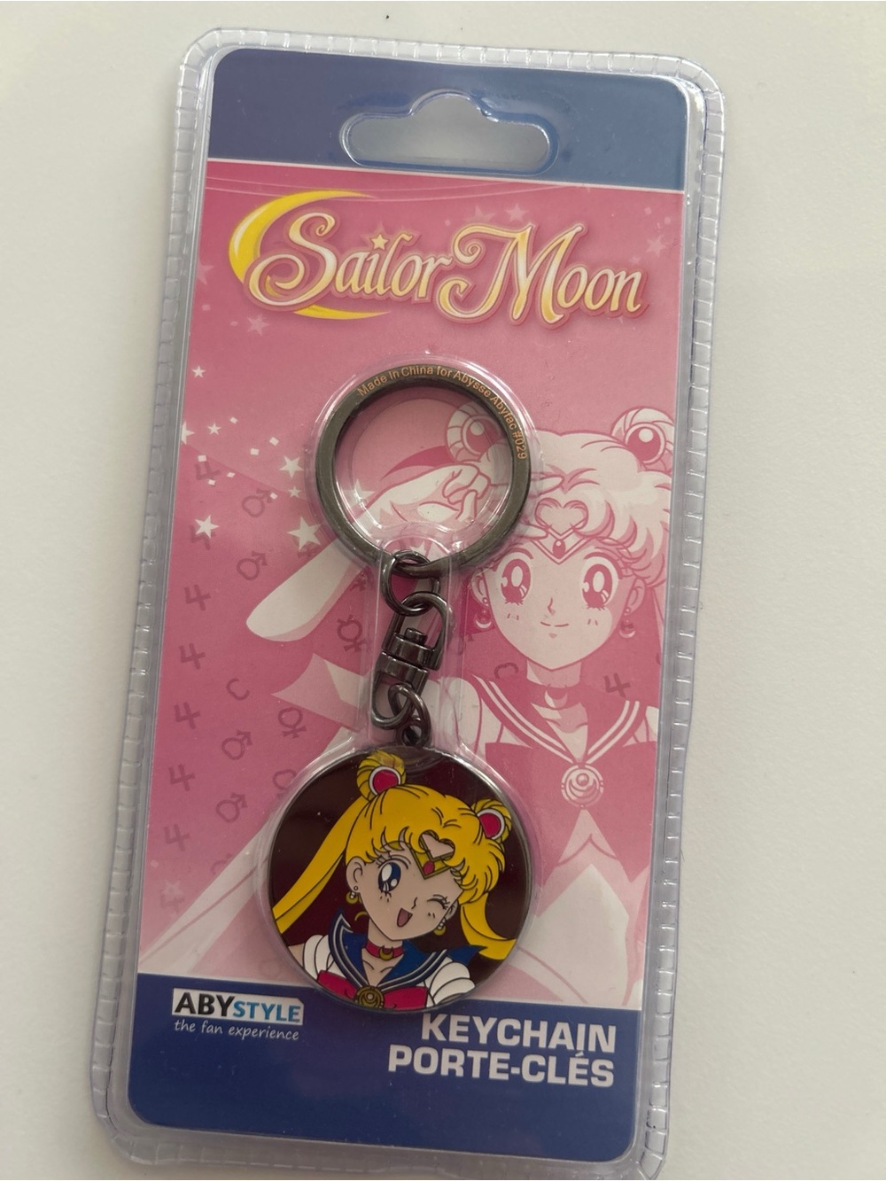 Sailor Moon Usagi Winking Anime Metal Keychain ABYstyle European Import NWT